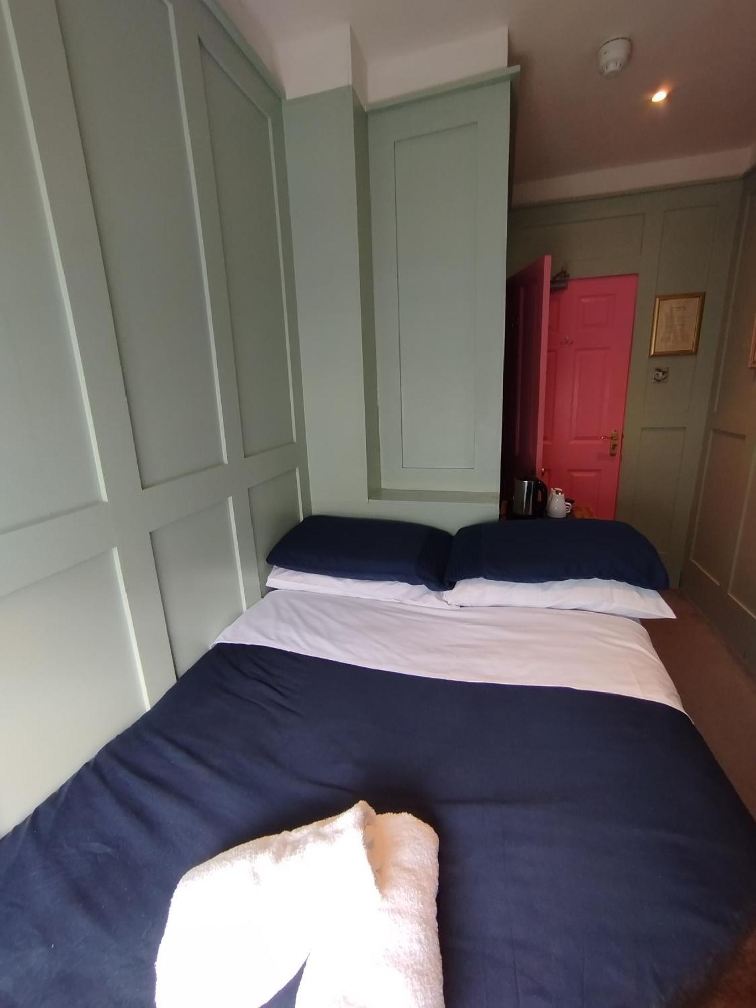 The Willows Hotel 2*